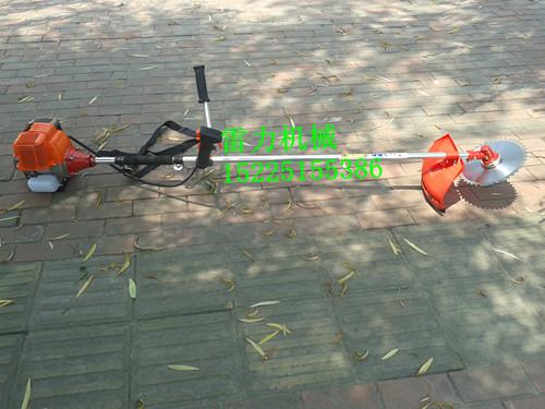 側掛式割草機（jī）