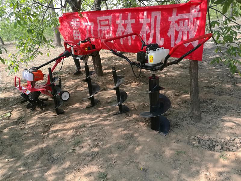 果樹苗木種植(zhí)小型挖坑機 果樹苗木種植小型挖坑機