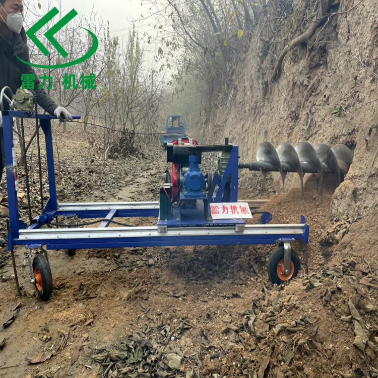 軌道（dào）式橫向鑽孔機過路穿（chuān）管鑽機新（xīn）品