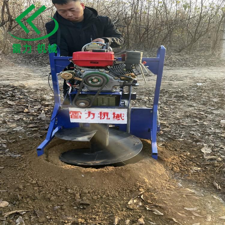 植樹挖坑機.jpg 植樹挖坑機.jpg