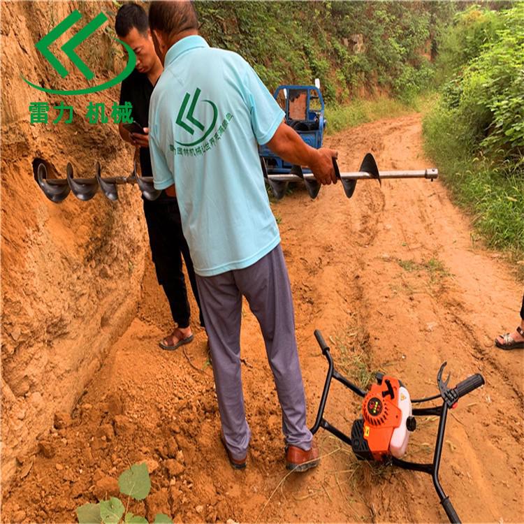 小型過路鑽(zuàn)孔機.jpg 小型過路鑽孔機.jpg